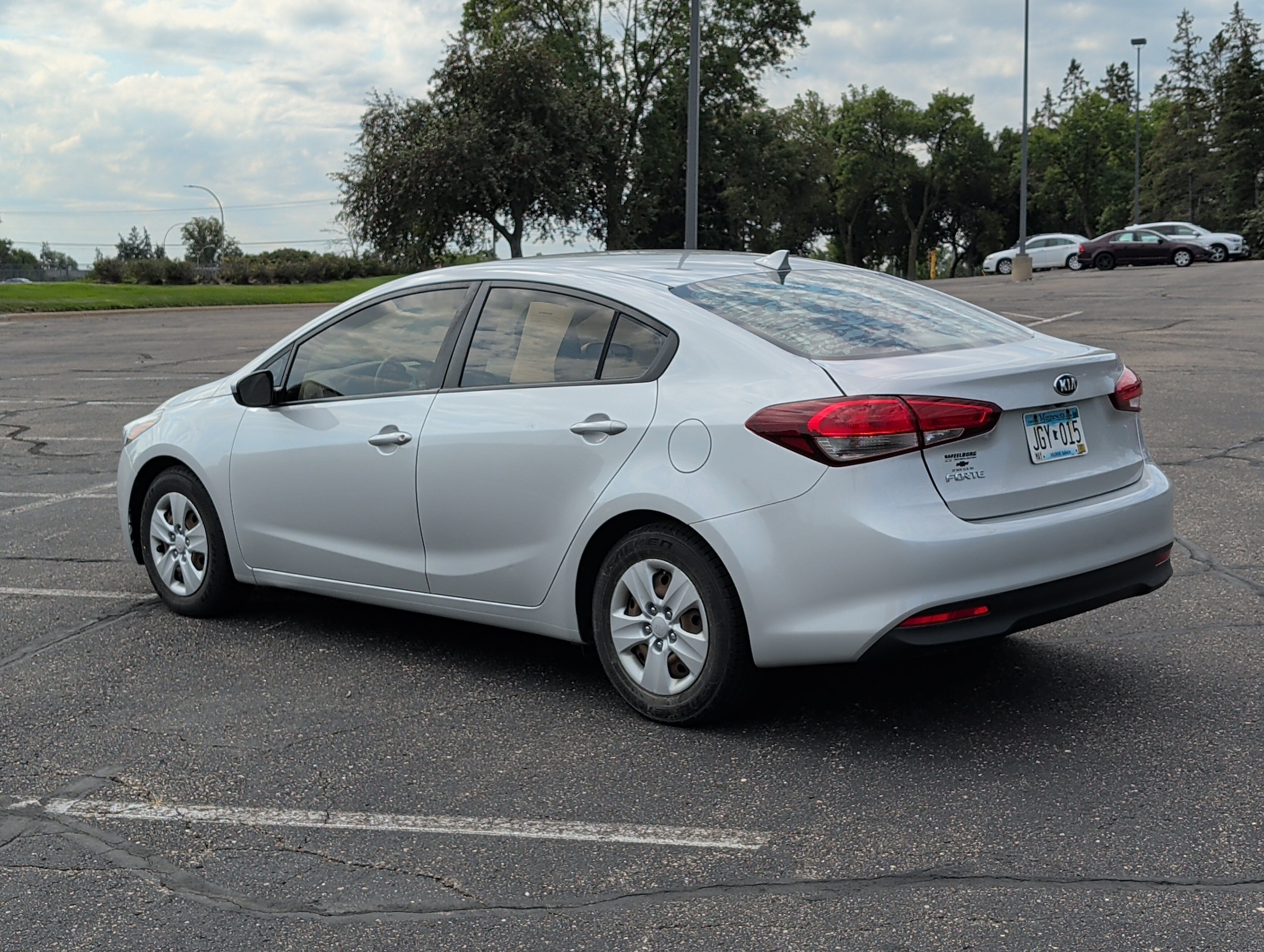 Used 2018 Kia Forte LX w/ LX Rear Camera Package FWD image 3