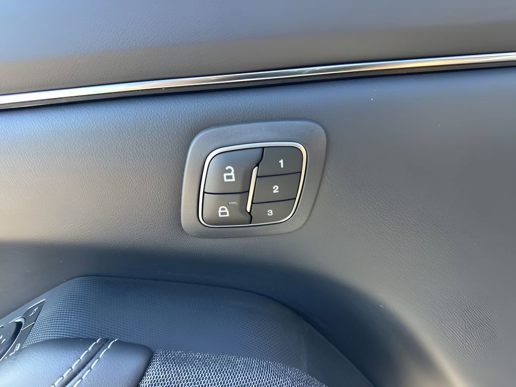 Used 2024 Ford Mustang Mach-E Premium RWD image 11