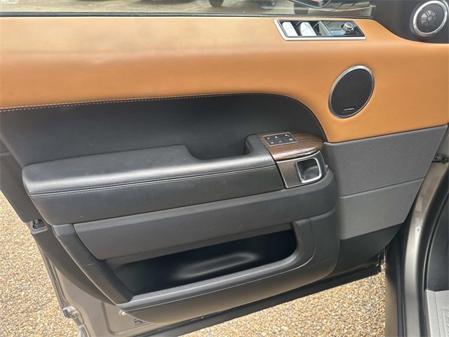 Used 2020 Land Rover Range Rover Sport HSE Dynamic image 25
