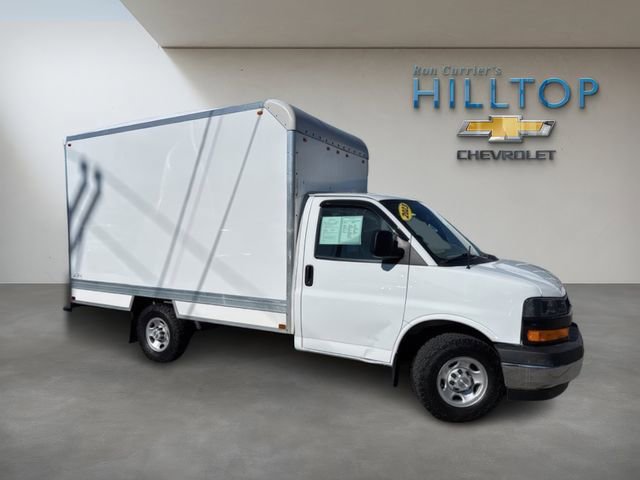 Used 2023 Chevrolet Express 3500 Work Van w/ Power Convenience Package image 2