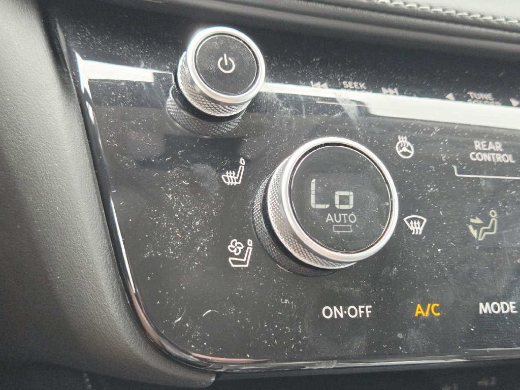 Used 2026 INFINITI QX60 Luxe w/ Cargo Package FWD image 31