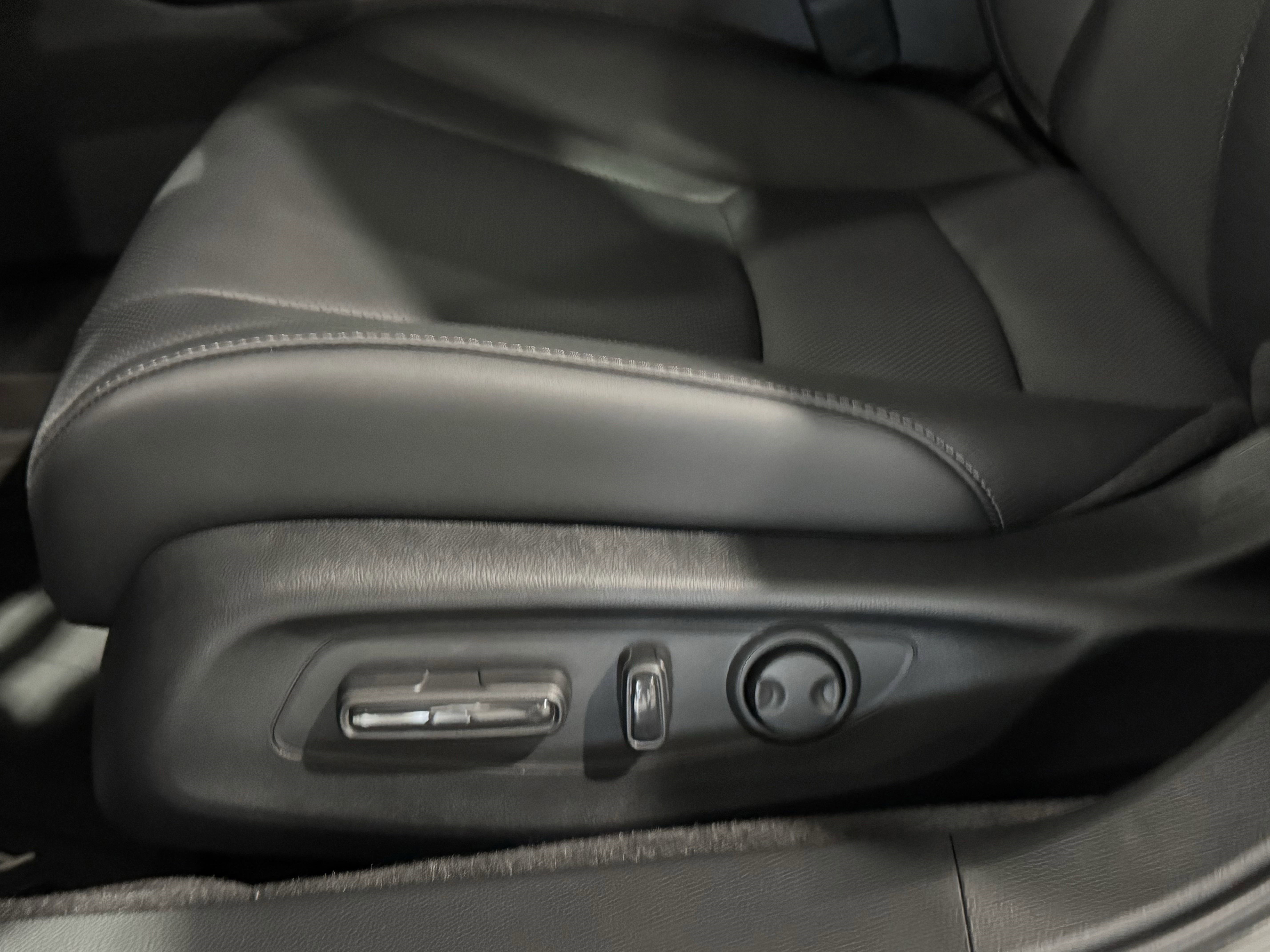 New 2025 Honda Accord Touring image 25