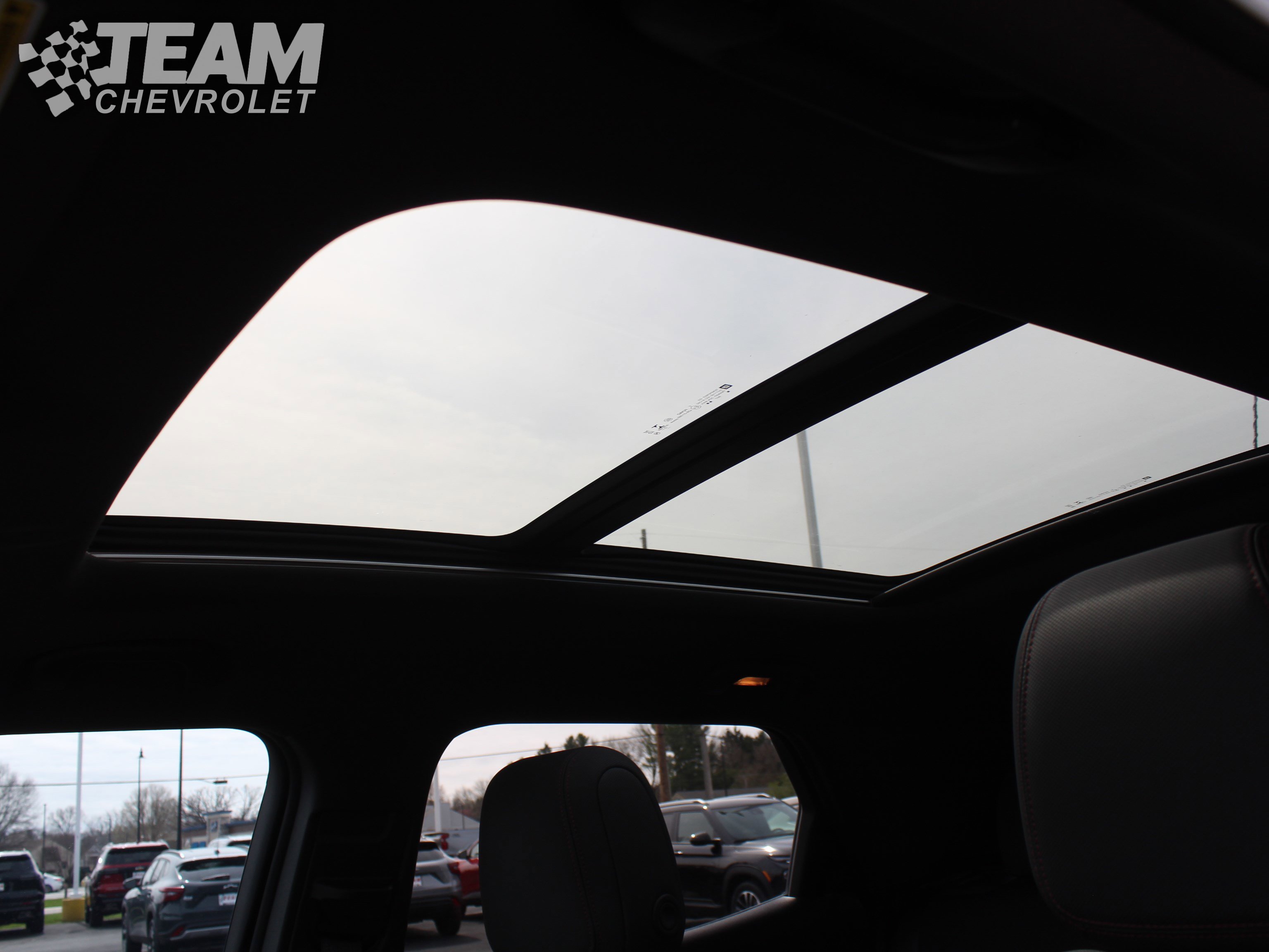 Used 2023 Chevrolet TrailBlazer RS w/ Sun and Liftgate Package image 12