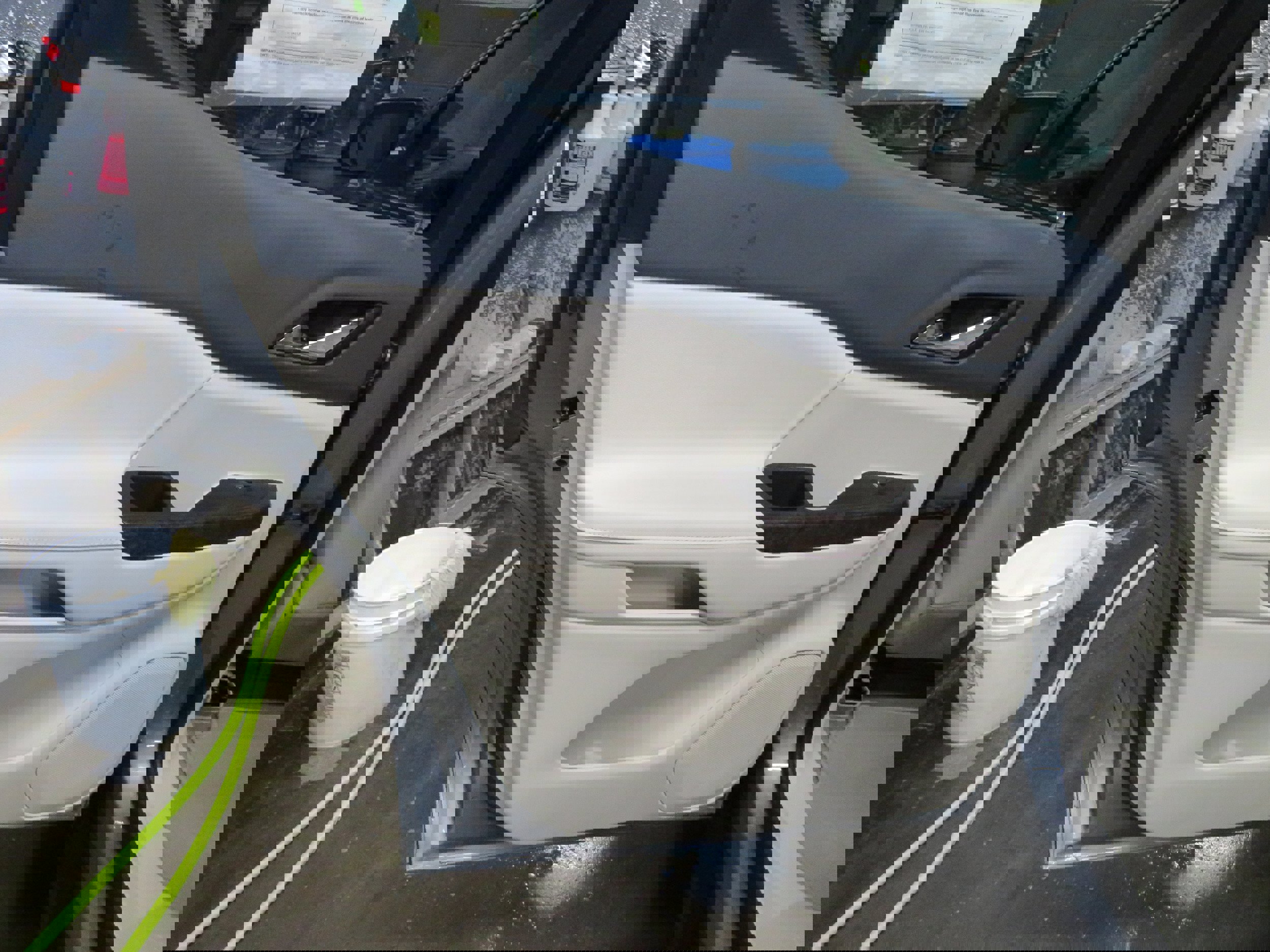 Used 2023 GMC Acadia Denali w/ Denali Ultimate Package image 14