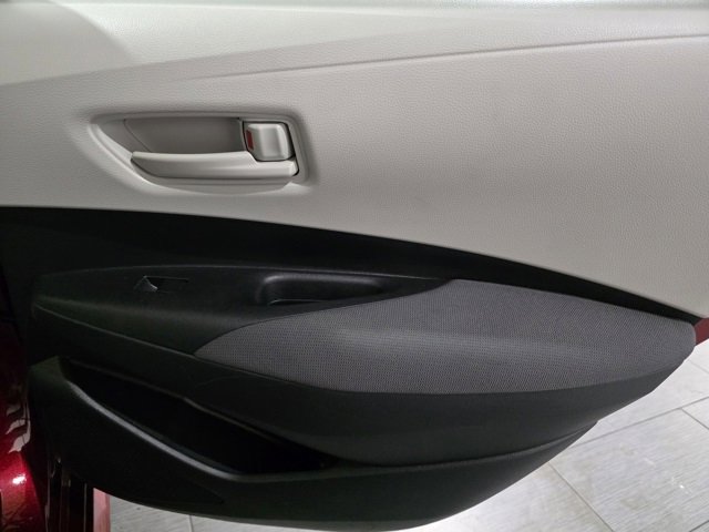 Used 2025 Toyota Corolla LE image 12