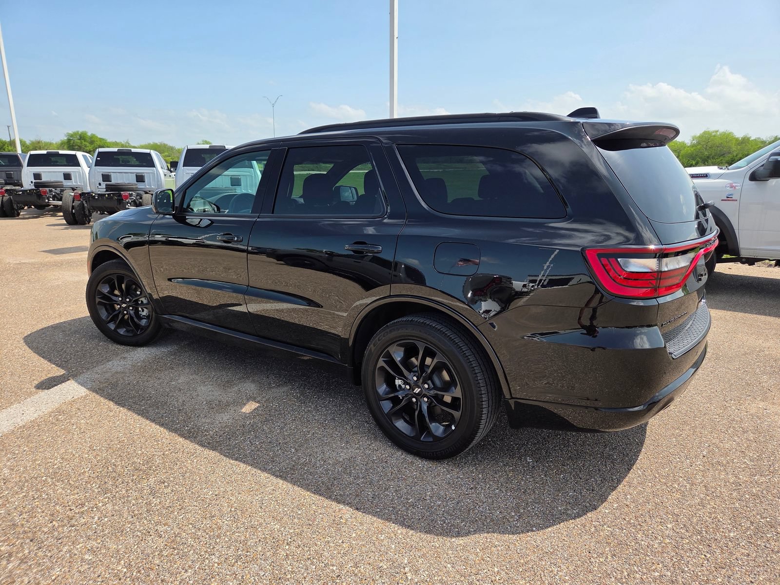 New 2026 Dodge Durango GT w/ Blacktop Package RWD image 5