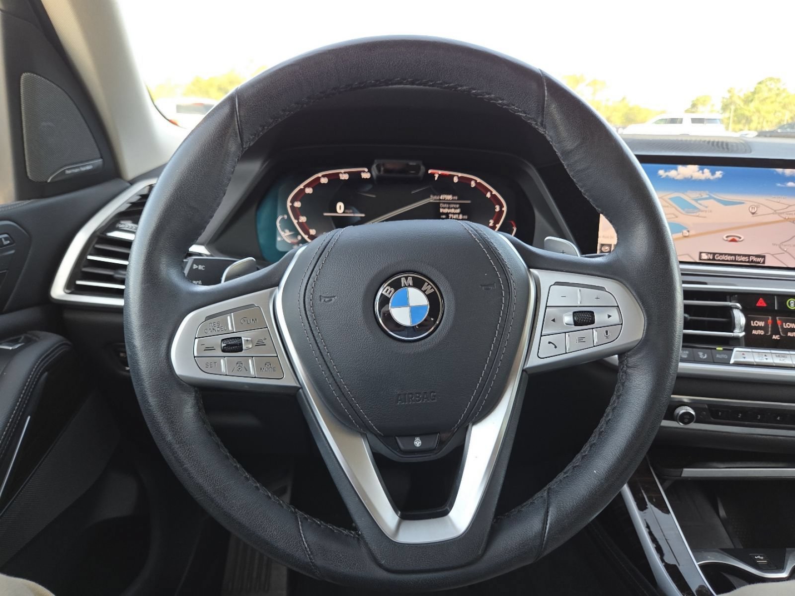 Used 2021 BMW X7 xDrive40i w/ Premium Package AWD/4WD image 29