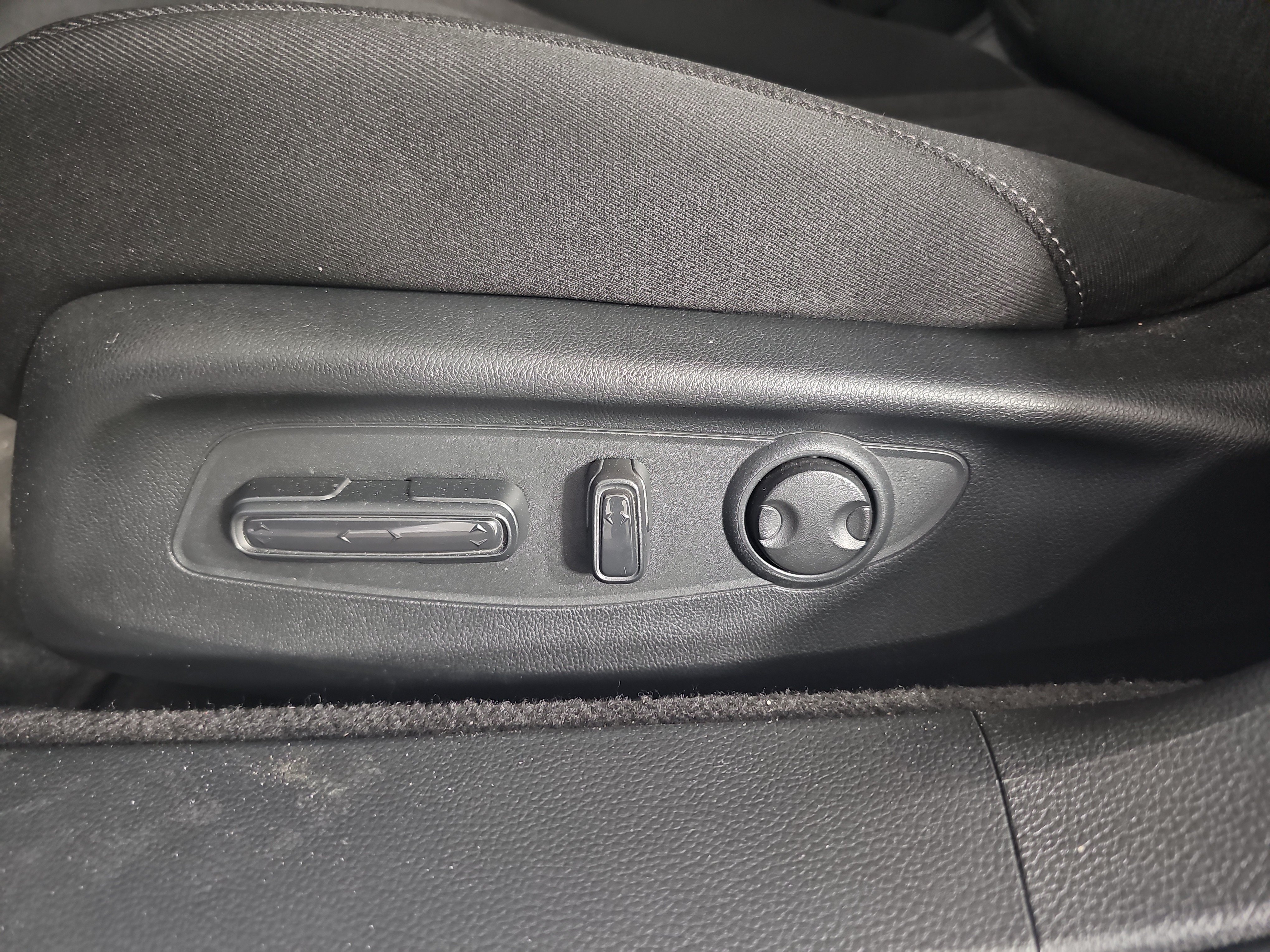 Certified 2024 Honda Accord Sport image 18