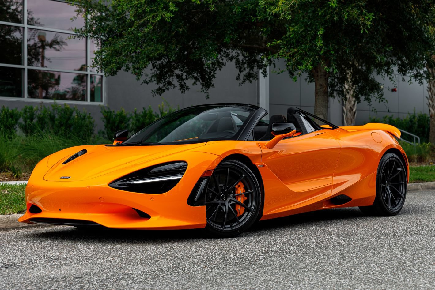 New 2027 McLaren 750S Spider RWD image 34