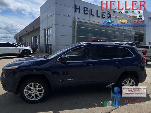 Used 2018 Jeep Cherokee Latitude Plus w/ Comfort/Convenience Group