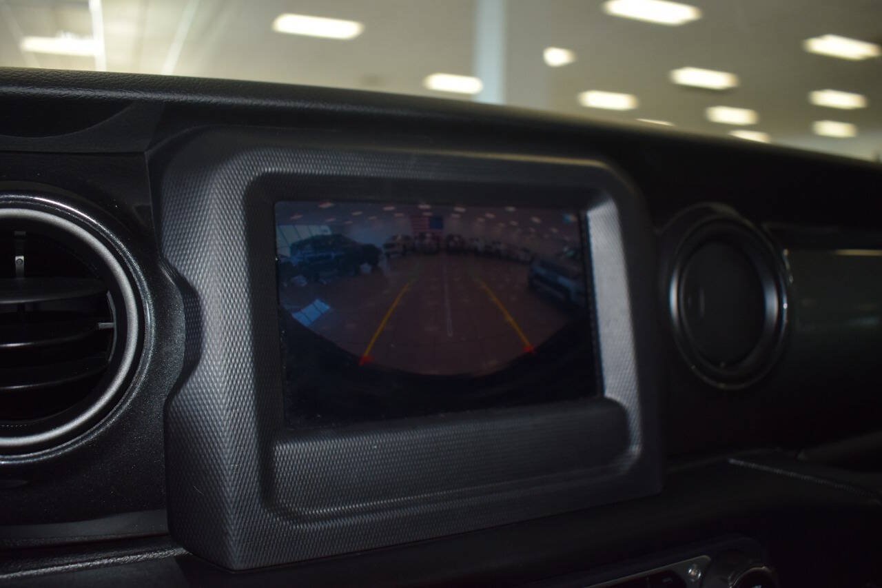 Used 2020 Jeep Wrangler Unlimited Sport AWD/4WD image 41