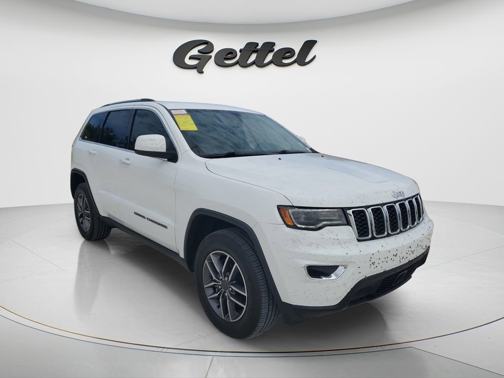 Used 2021 Jeep Grand Cherokee Laredo AWD/4WD image 3