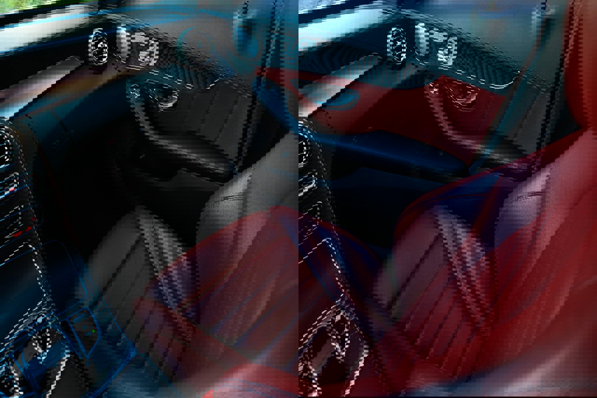 Used 2016 Mercedes-Benz C 450 AMG image 27