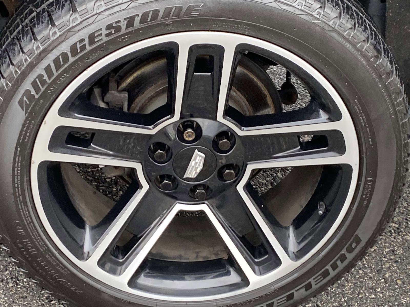 Used 2020 Cadillac Escalade ESV Luxury image 32