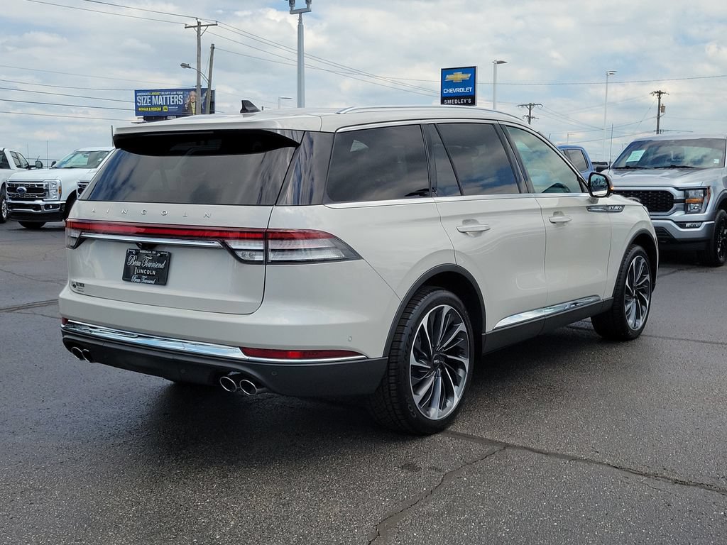 Certified 2021 Lincoln Aviator Reserve w/ Equipment Group 201A AWD/4WD image 4