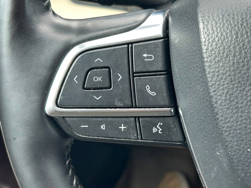 Used 2021 Toyota Highlander Platinum image 41