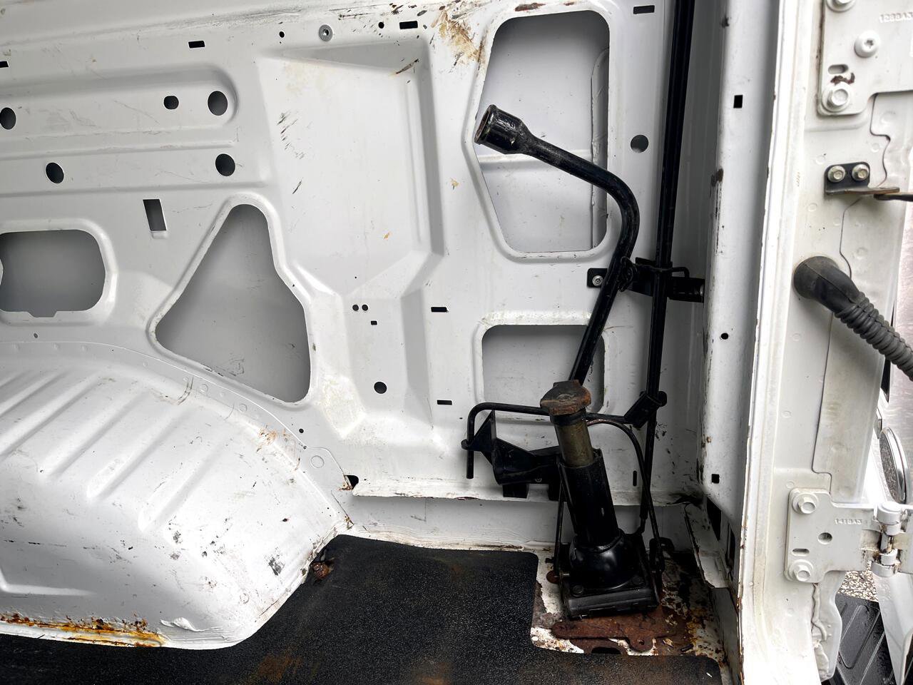 Used 2013 Ford E-150 and Econoline 150 image 27