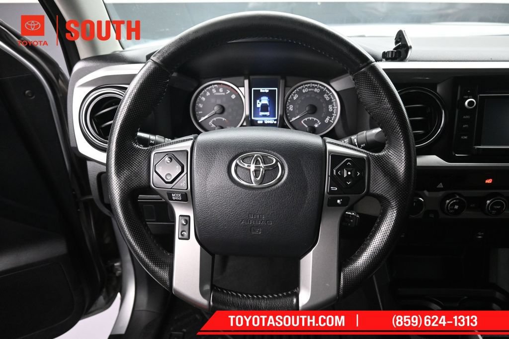 Used 2016 Toyota Tacoma SR5 AWD/4WD image 21