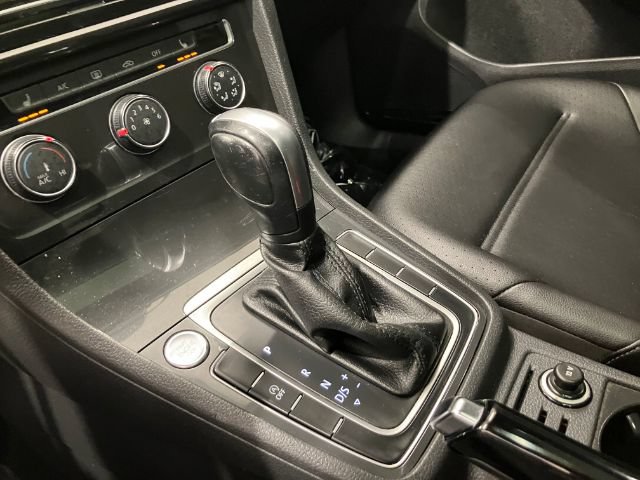 Used 2020 Volkswagen Golf 4-Door FWD image 55
