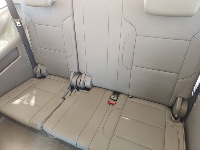 Used 2019 GMC Yukon SLT image 34