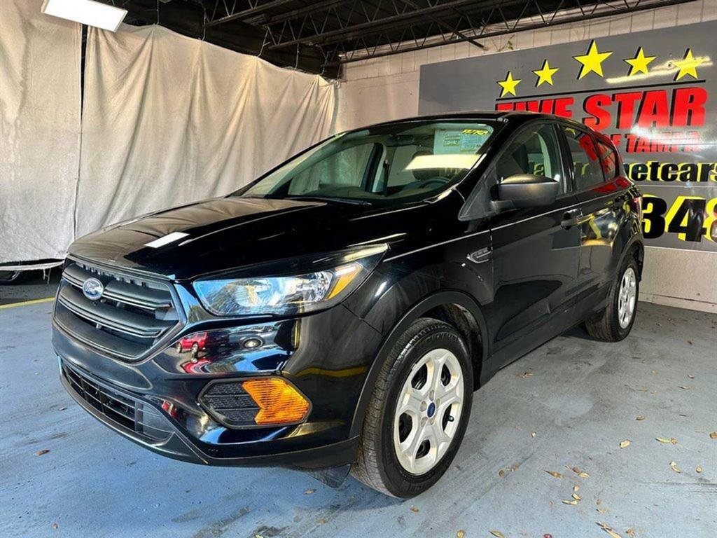 Used 2019 Ford Escape S FWD image 3