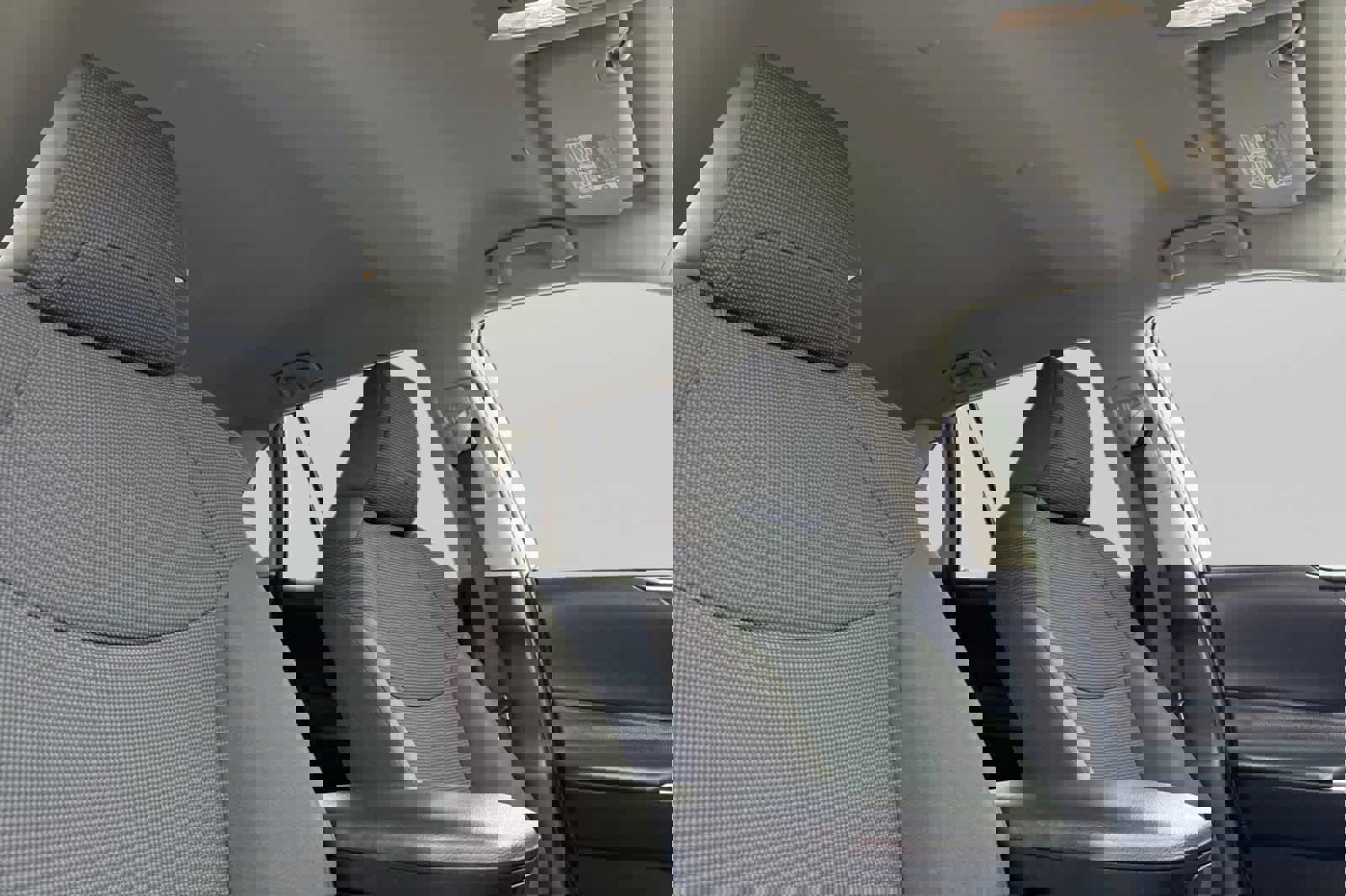 Used 2024 Toyota RAV4 LE image 18