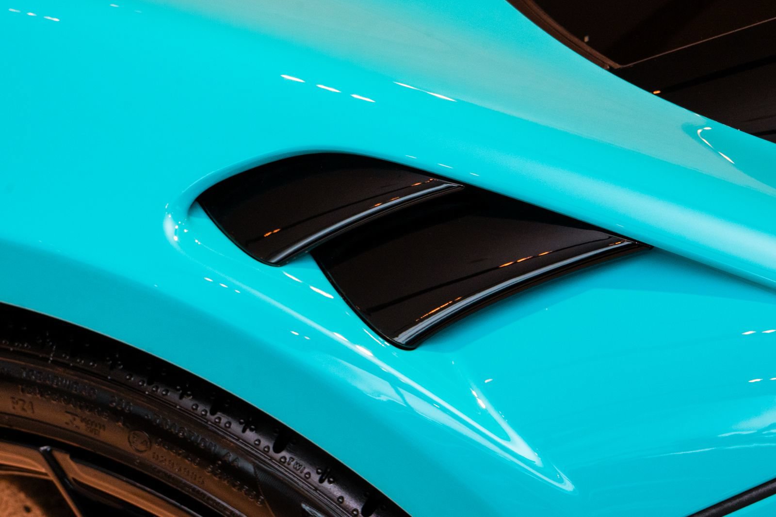 New 2026 McLaren Artura Spider RWD image 14