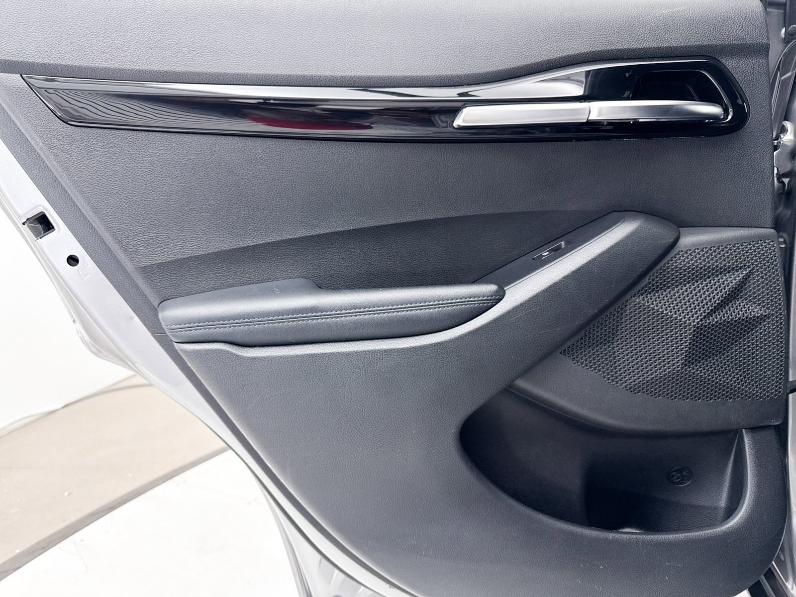 Used 2021 Kia Seltos S image 29