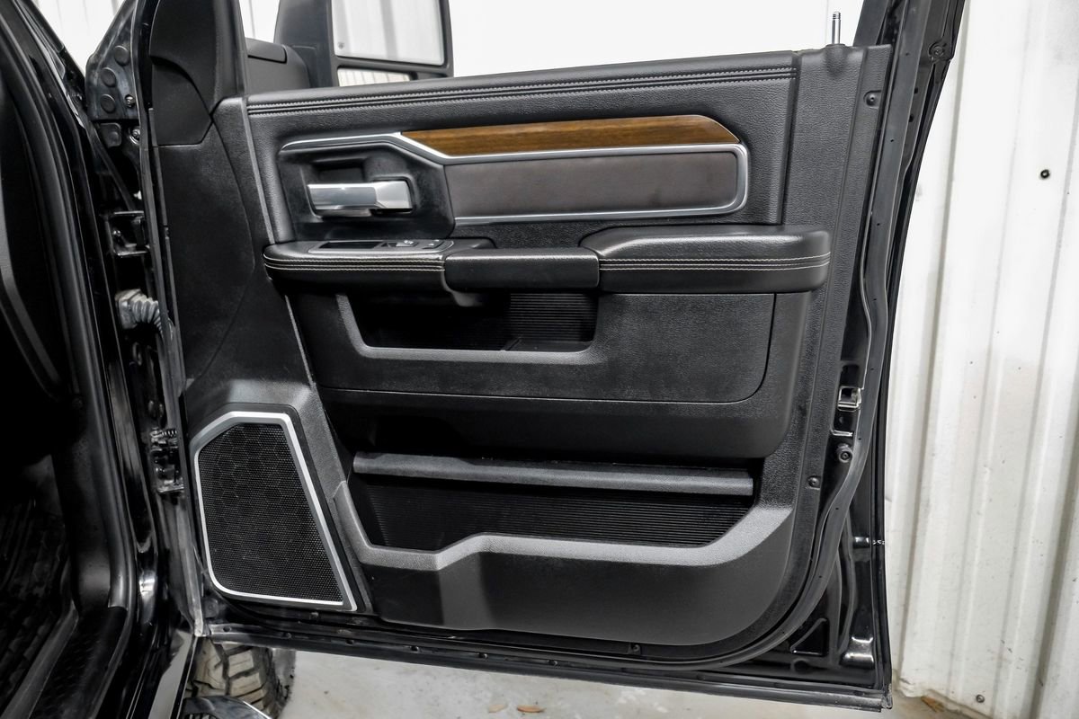 Used 2023 RAM 3500 Laramie AWD/4WD image 45