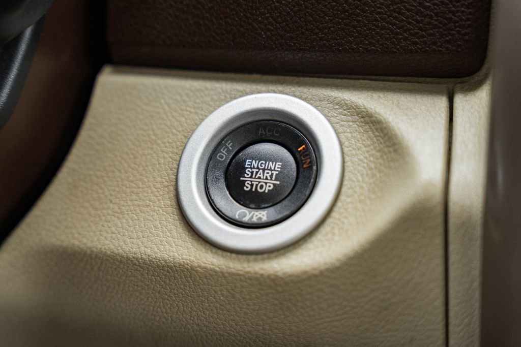 Used 2018 RAM 3500 Laramie Longhorn image 39