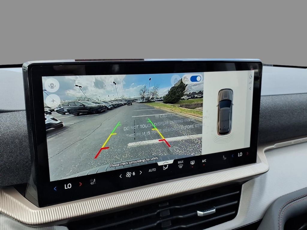 New 2026 Ford Explorer Active image 24