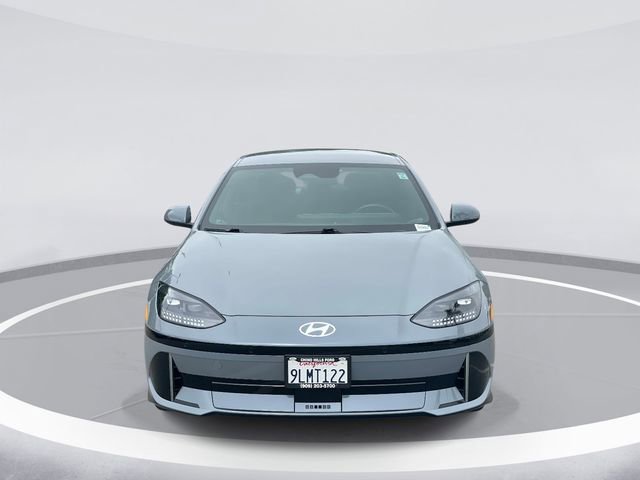Used 2024 Hyundai Ioniq 6 SE RWD image 2
