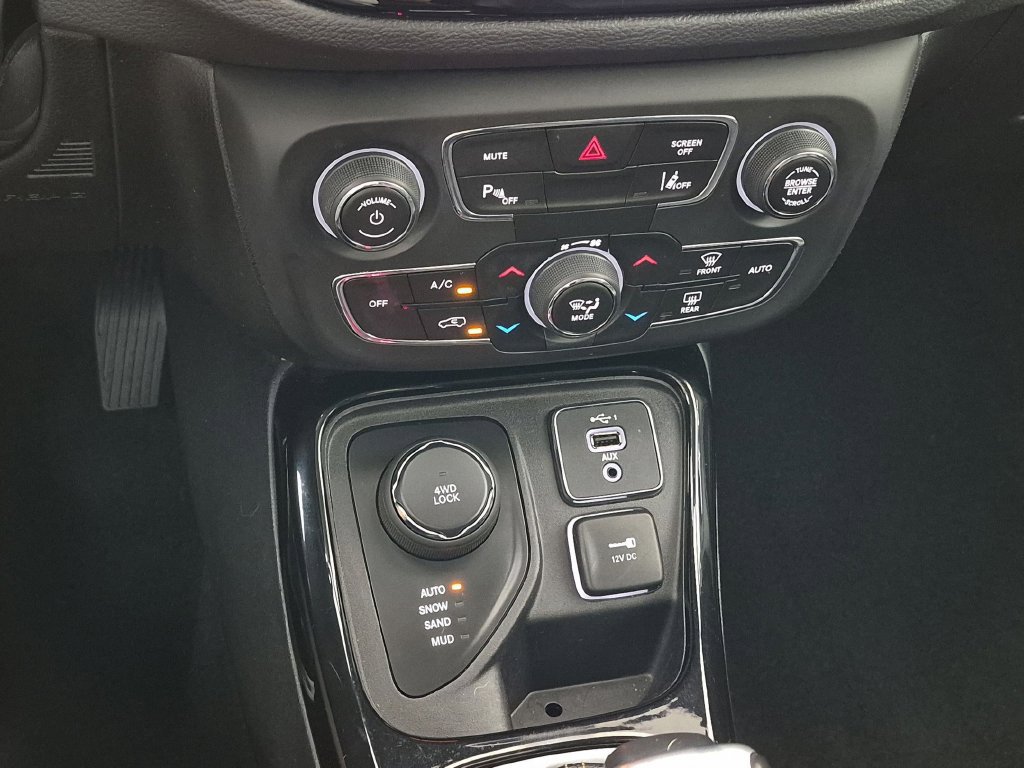 Used 2021 Jeep Compass Limited AWD/4WD image 26