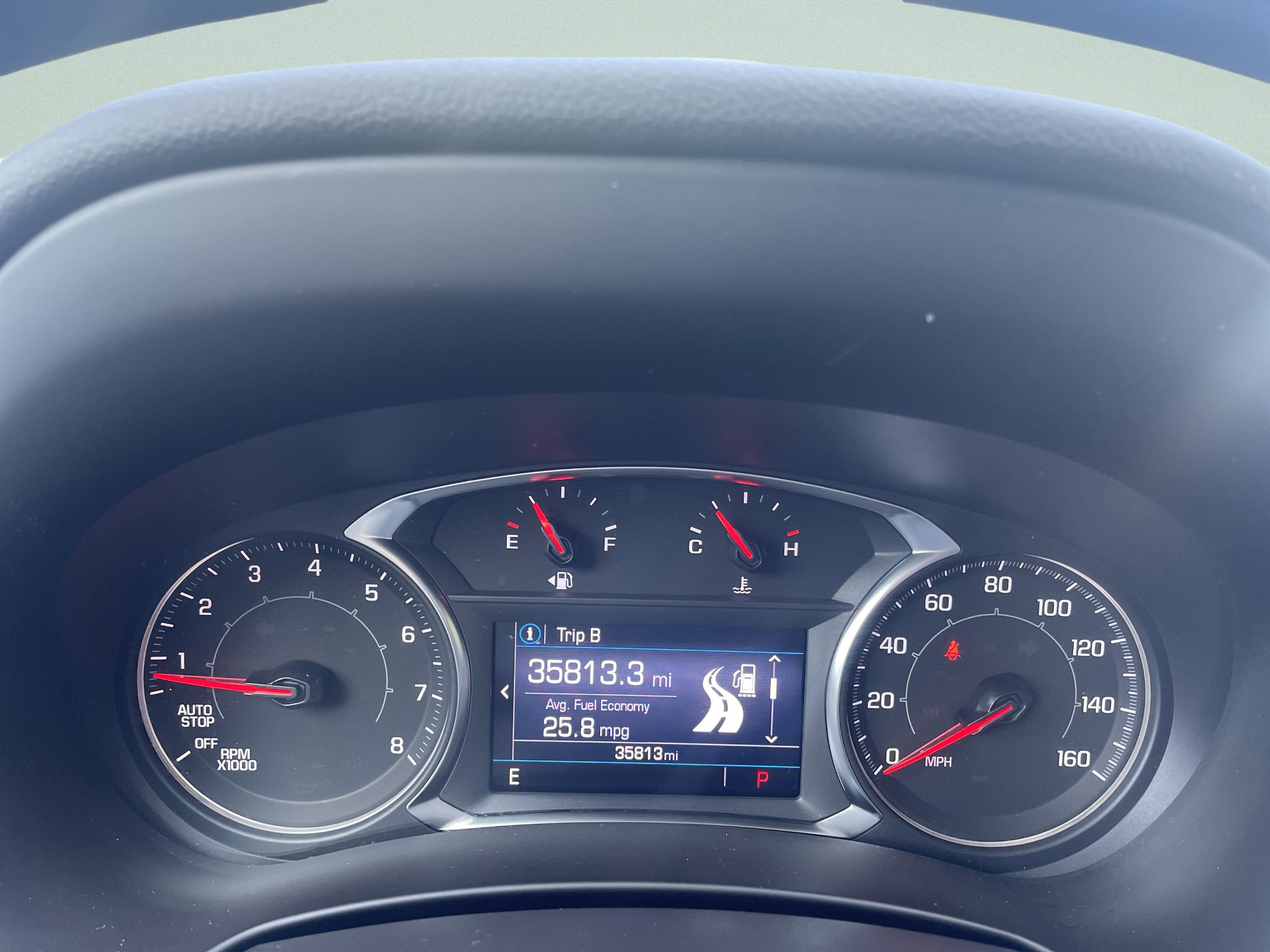 Used 2022 GMC Terrain SLE w/ Driver Convenience Package image 19