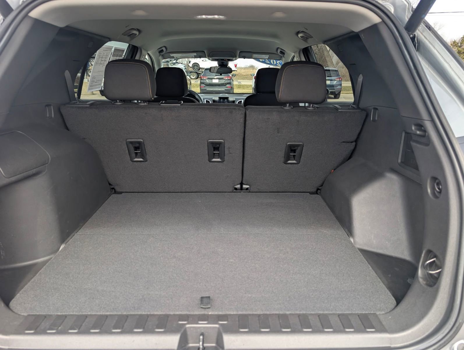 Used 2024 Chevrolet Equinox LT image 27