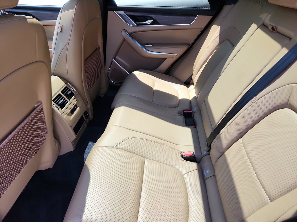 Used 2023 Jaguar F-PACE S AWD/4WD image 5