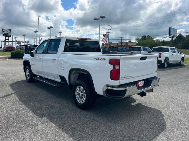 Used 2025 Chevrolet Silverado 2500 LT w/ Convenience Package AWD/4WD image 5