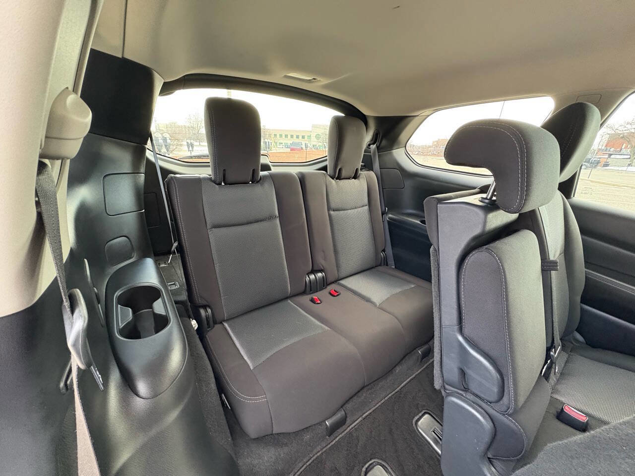 Used 2020 Nissan Pathfinder SV image 22