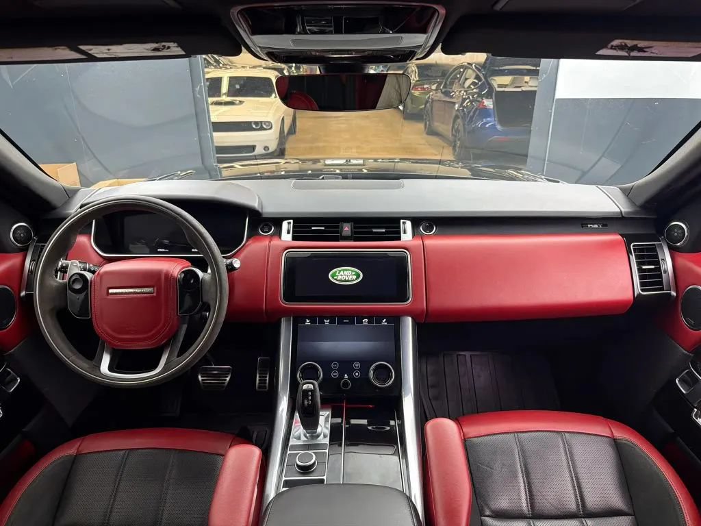 Used 2022 Land Rover Range Rover Sport HST AWD/4WD image 25