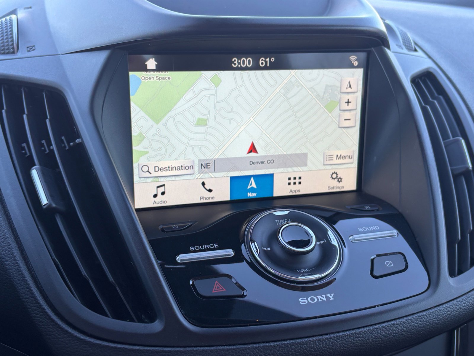 Used 2019 Ford Escape Titanium image 25