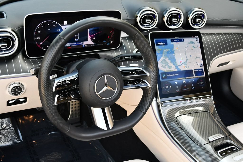 Used 2024 Mercedes-Benz CLE 300 4MATIC Cabriolet image 68