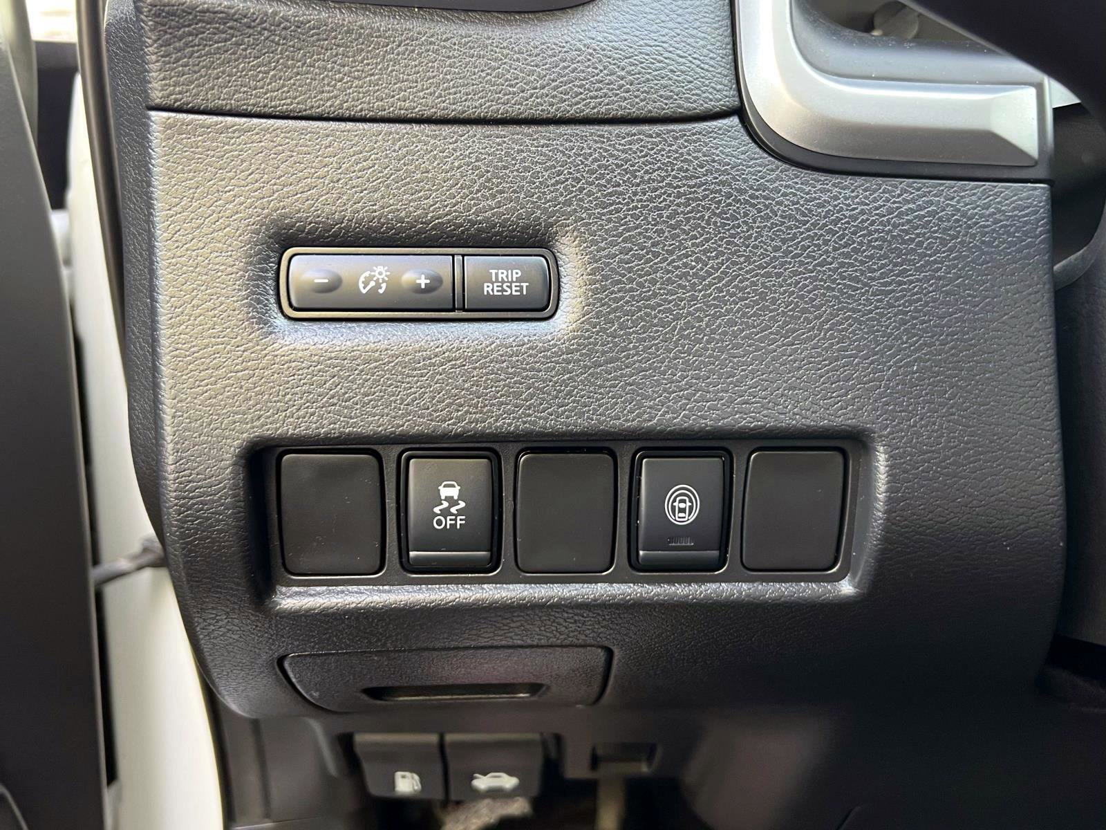 Used 2020 Nissan Murano S w/ Technology Package AWD/4WD image 17