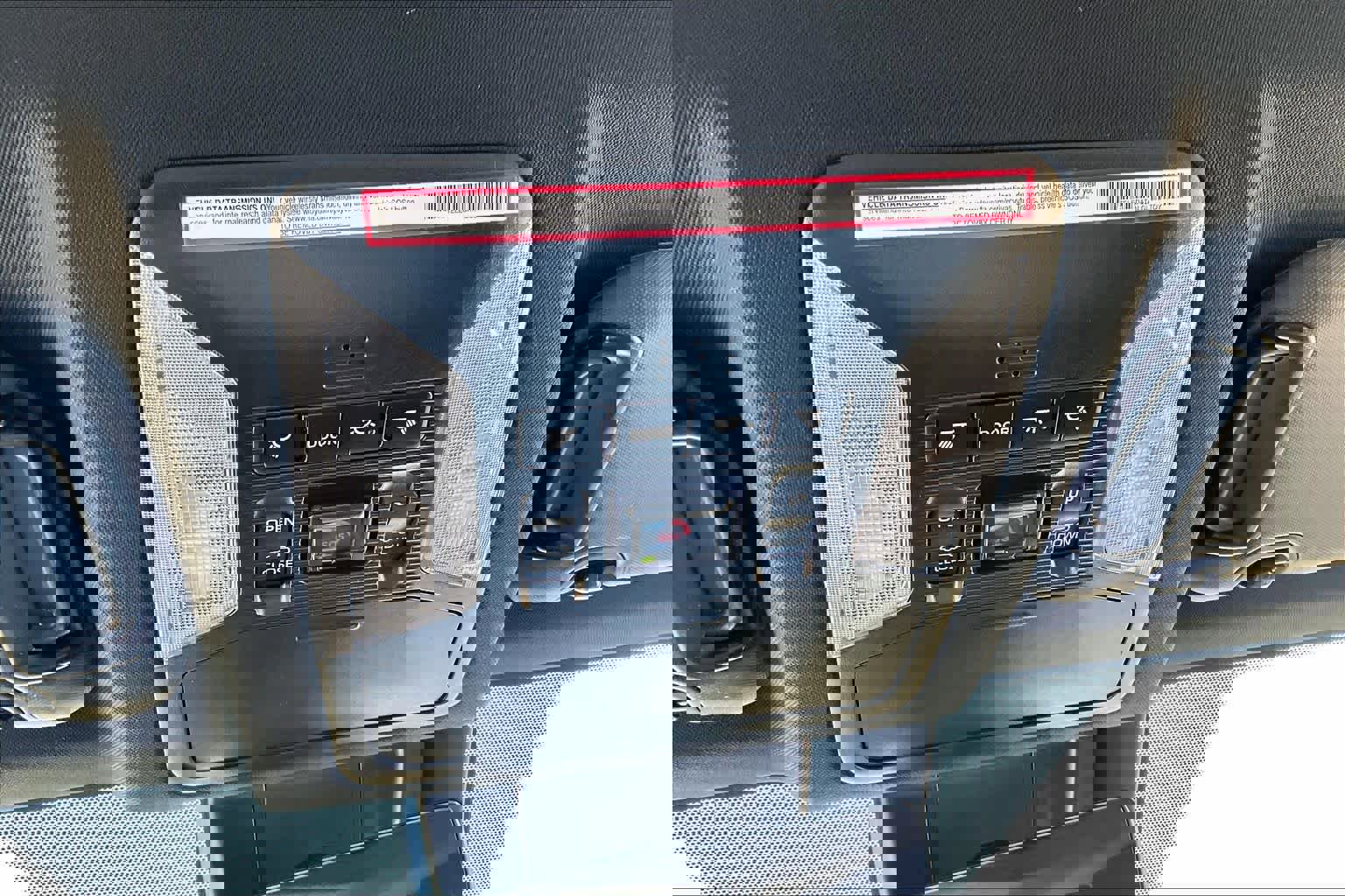 Used 2021 Toyota RAV4 XSE image 31