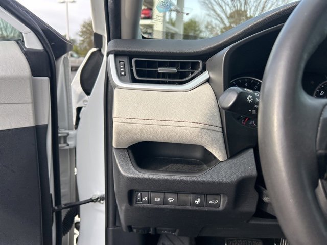 Used 2019 Toyota RAV4 XLE Premium w/ Cold Weather Package image 31