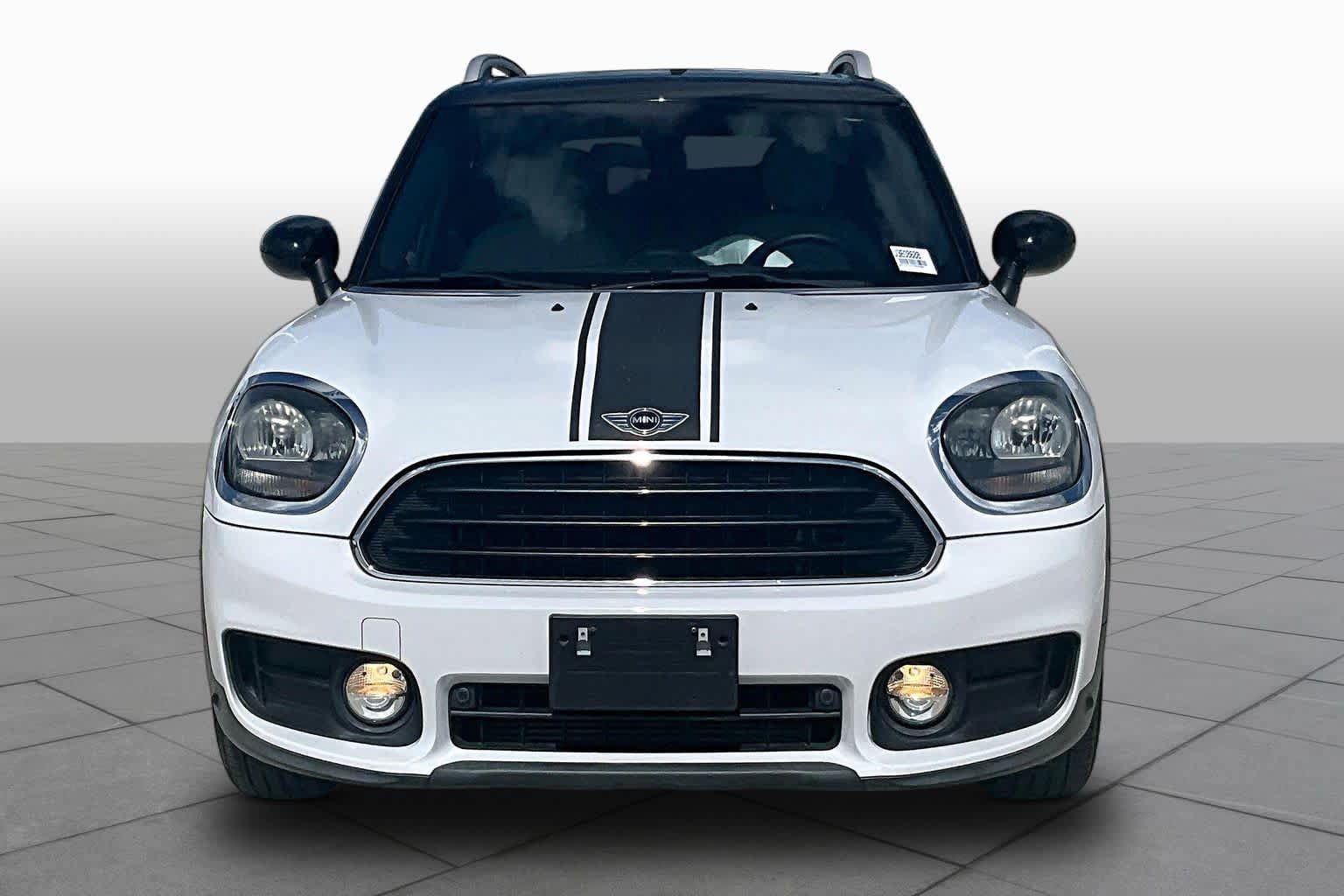 Used 2018 MINI Cooper Countryman FWD image 3