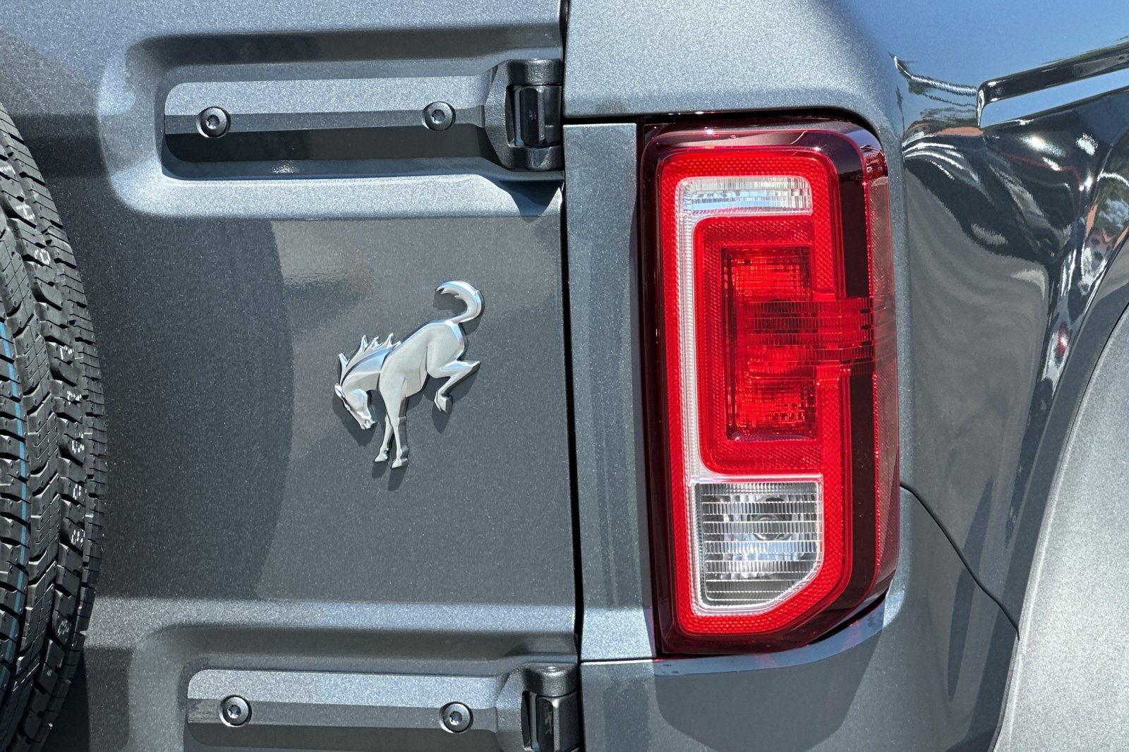 New 2026 Ford Bronco 4-Door AWD/4WD image 25
