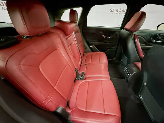 Used 2024 Lincoln Corsair Reserve image 27