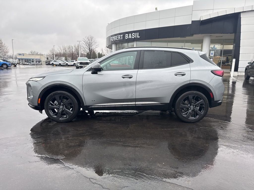 New 2026 Buick Envision Sport Touring image 7