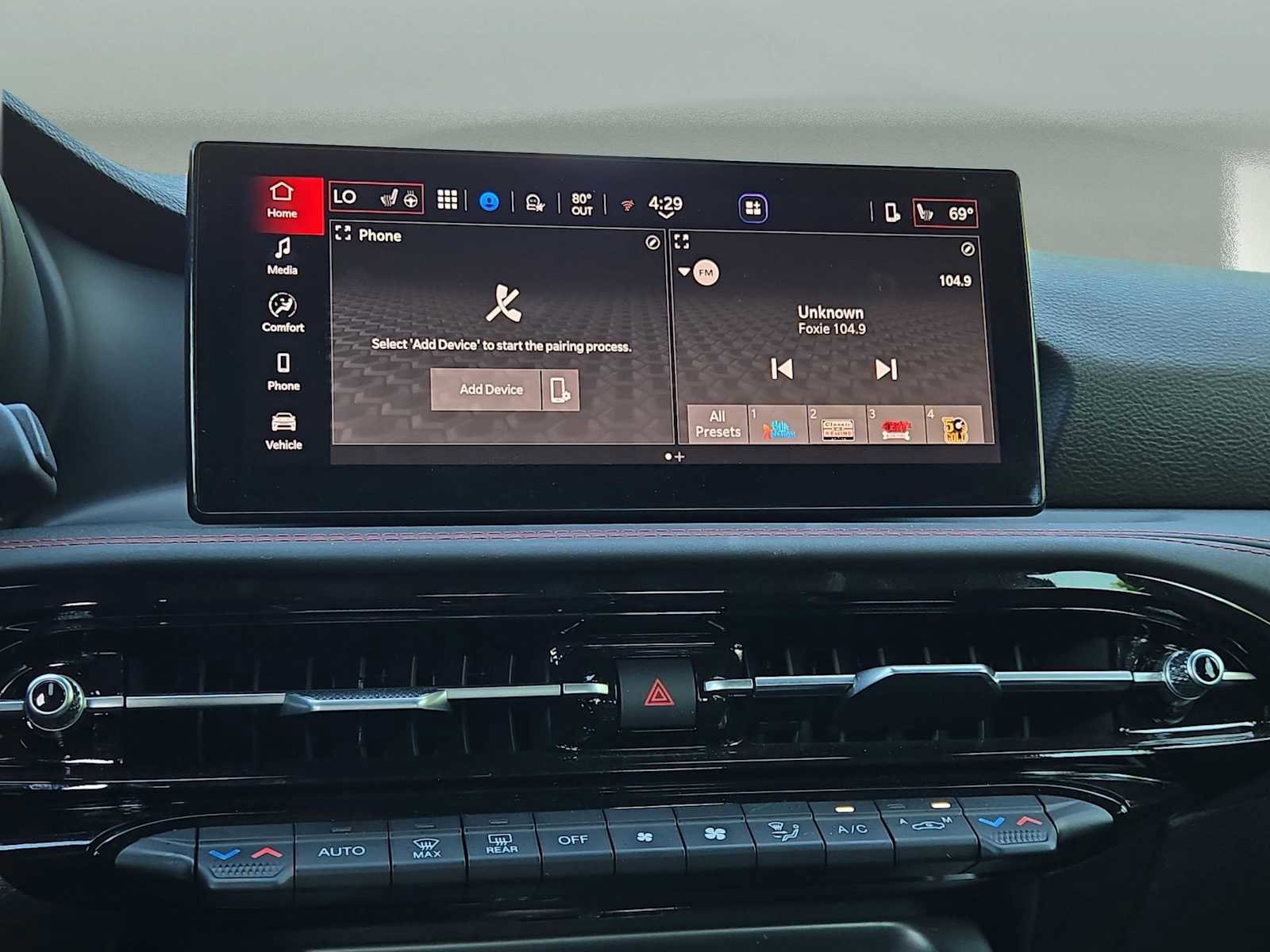 Used 2024 Dodge Hornet GT image 17