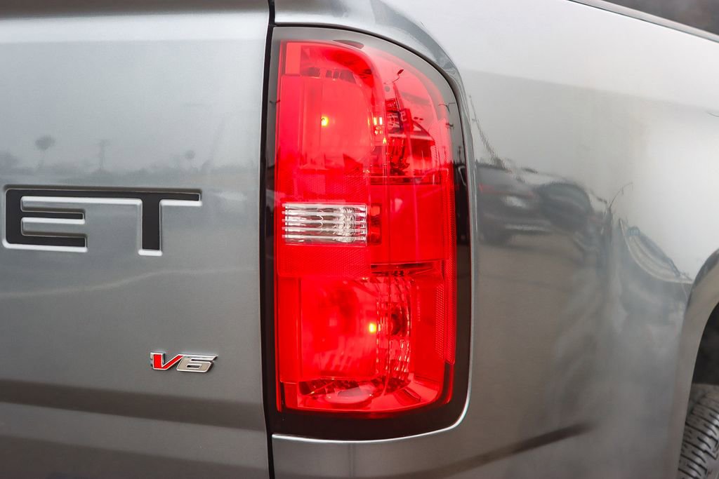Used 2021 Chevrolet Colorado LT w/ Safety Package image 8